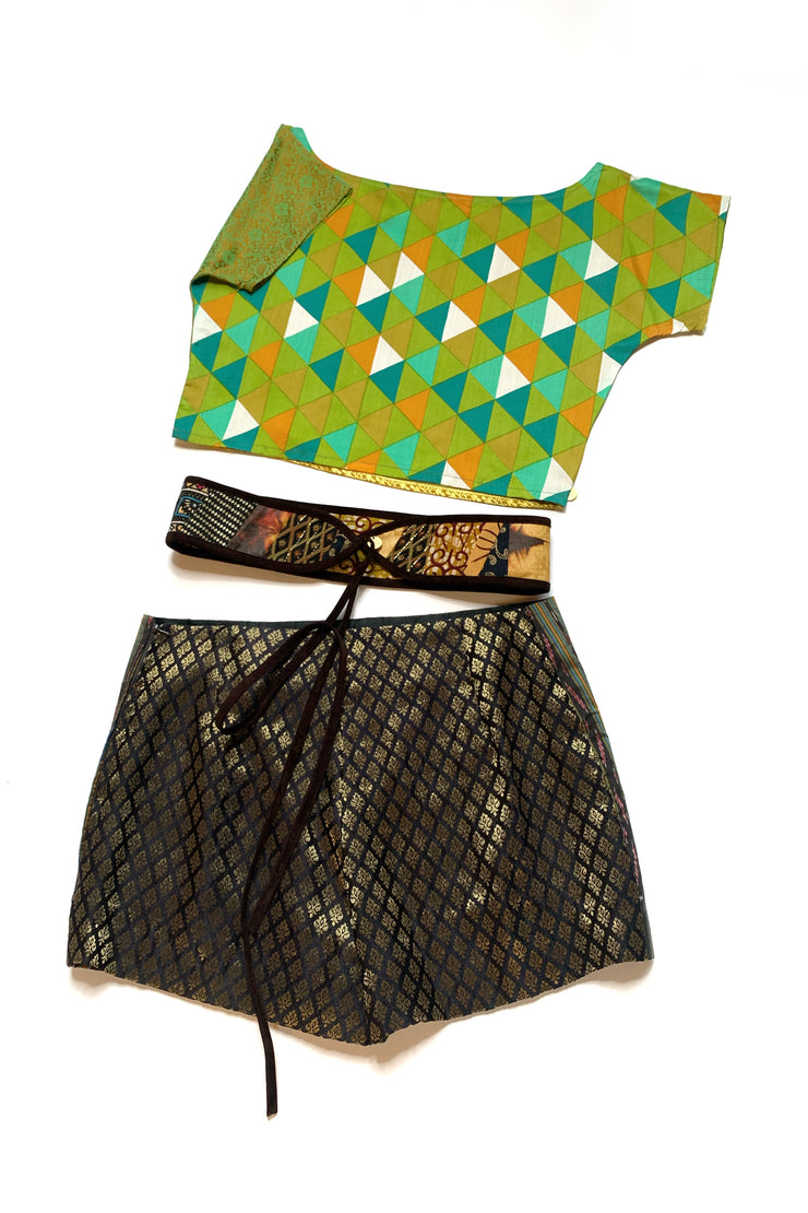 “Copper green” two-sided crop top