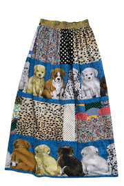 Jupe en coton patchwork de motifs bleu imprimé avec des chiens photo du produit sur fond blanc