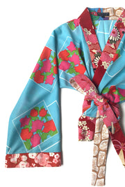 cache coeur bleu et rose à fleurs imprimées doublure de la ceinture et de l'encolure en coton vintage imprimé Tortues Ninja, détail de la moitié du cache-coeur