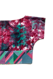 “Tie &amp; dye clouds” two-sided crop top