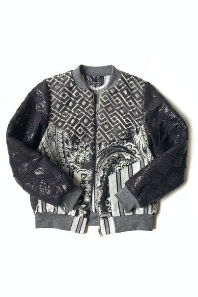 veste bomber noir et gris argentée à tissus vintage et artisanaux à motifs